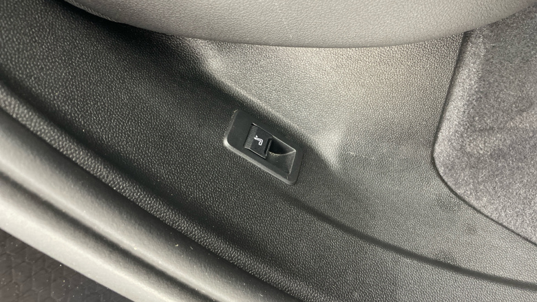 BMW iX 240kW xDrive40 M Sport 76.6kWh 5dr Auto Electric Estate